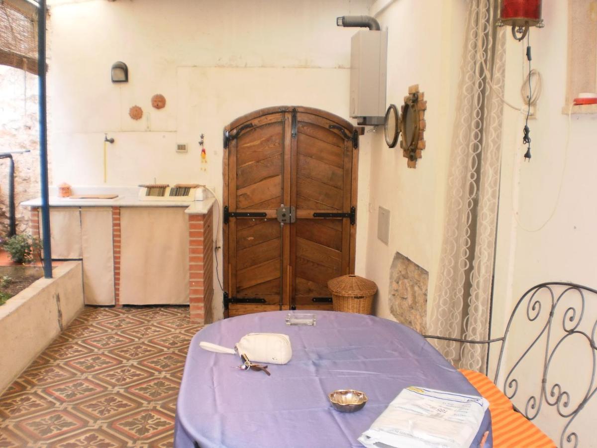 The Old Garden Villa Gaeta Ruang foto